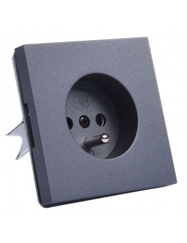 230V Steckdose mit Erdungsstift 2