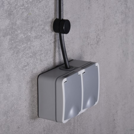 Doppelte SCHUKO-Steckdose IP54