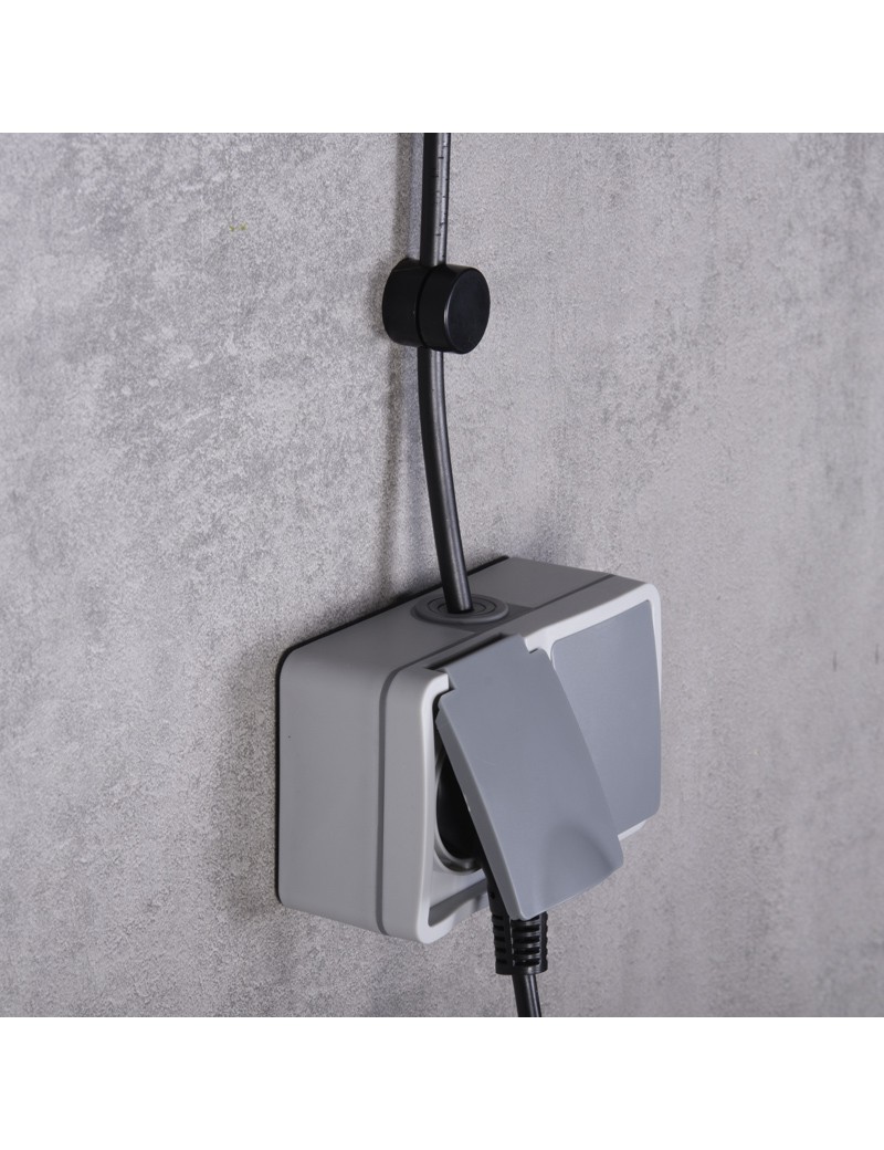 Einzel-Schalter + Steckdose IP54