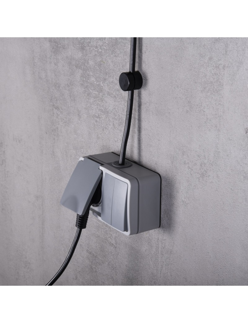 Doppelschalter + Steckdose IP54