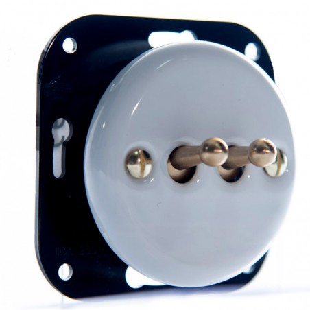 Wechselschalter mit Hebelsteuerung