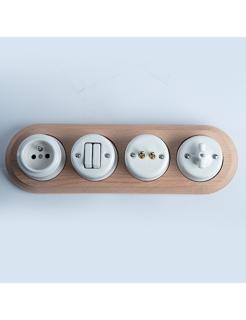 Vierfachrahmen natur