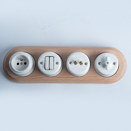 Vierfachrahmen natur