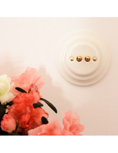 Zweipoliger Hebelschalter