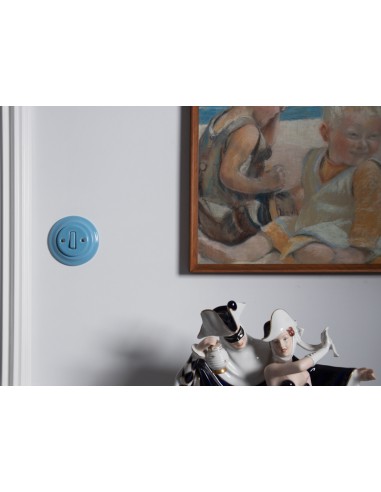 Einzelner Treppenlichtschalter mit Schaltertaste