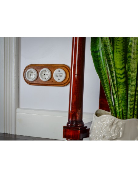 230V-Schuko-Steckdose