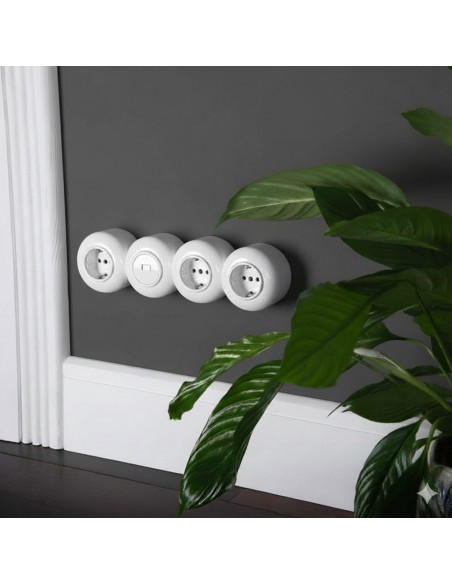 LOFT 230V STECKDOSE MIT ERDUNGSPIN WEISS AUFPUTZ EINZEL JLM